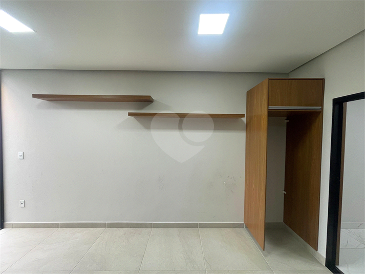 Foto REO1131611