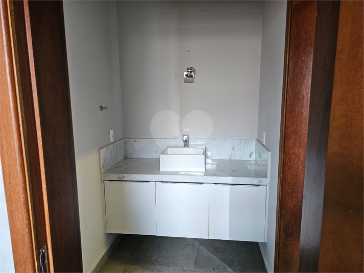 Foto REO1131621