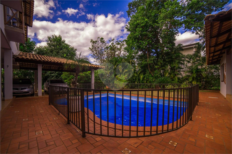Foto REO1131627