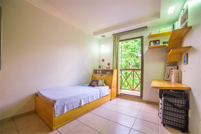 Foto REO1131627