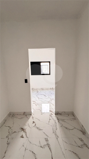 Foto REO1131636