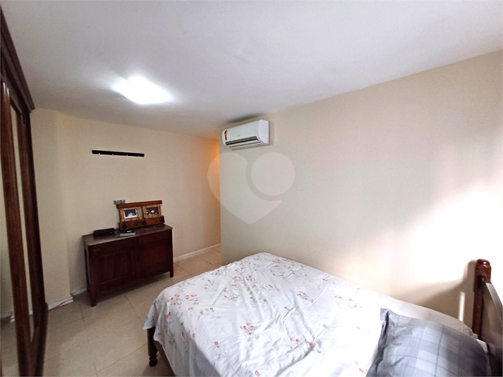 Foto REO1131639