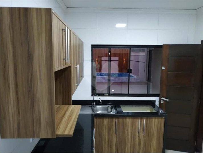 Foto REO1131644