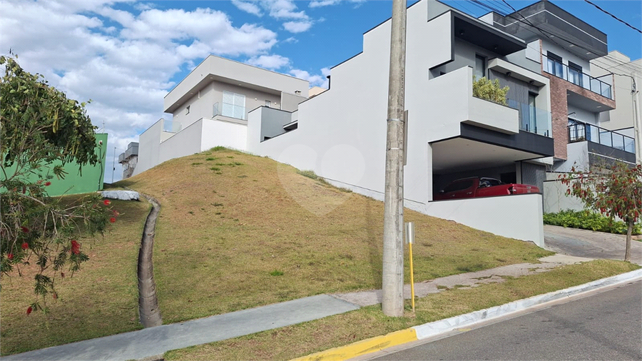Foto REO1131645