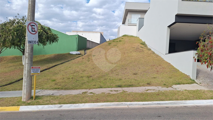 Foto REO1131645