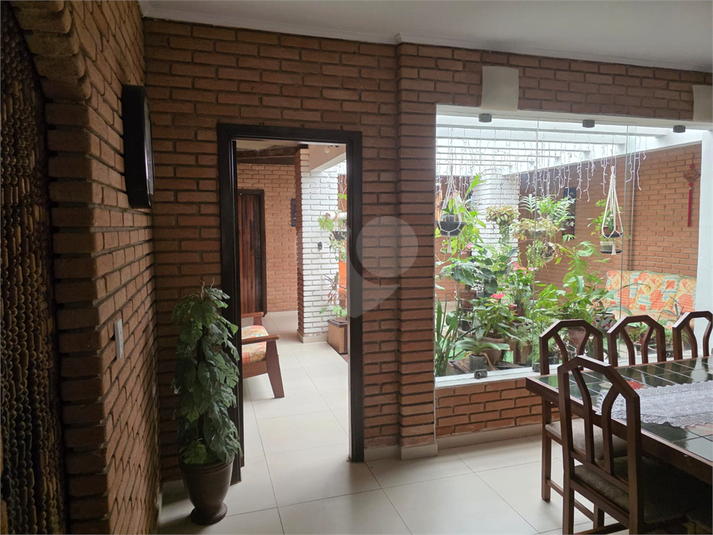 Foto REO1131646