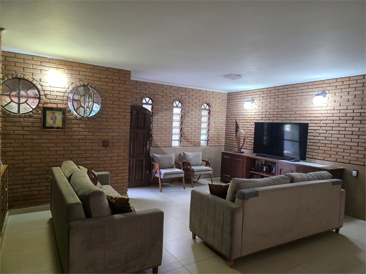Foto REO1131646