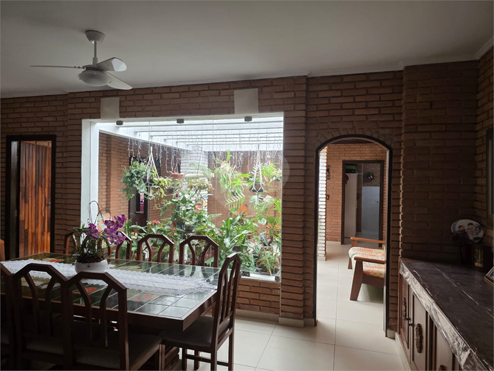 Foto REO1131646