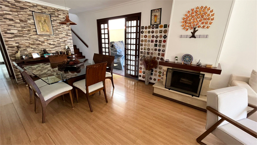 Foto REO1131647