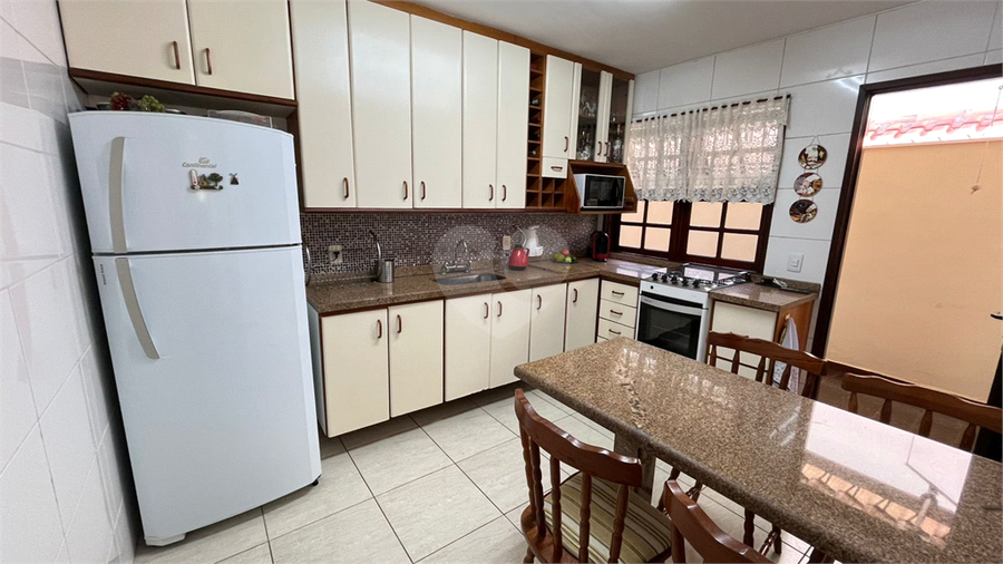 Foto REO1131647