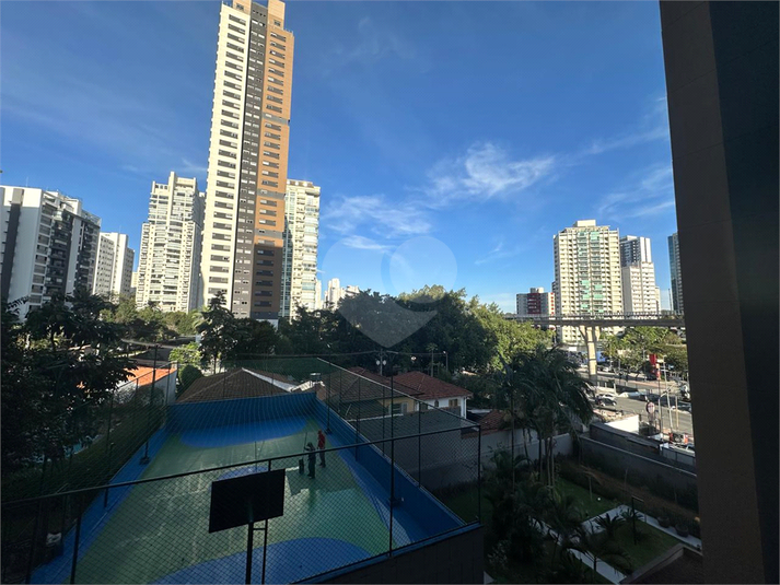 Foto REO1131658