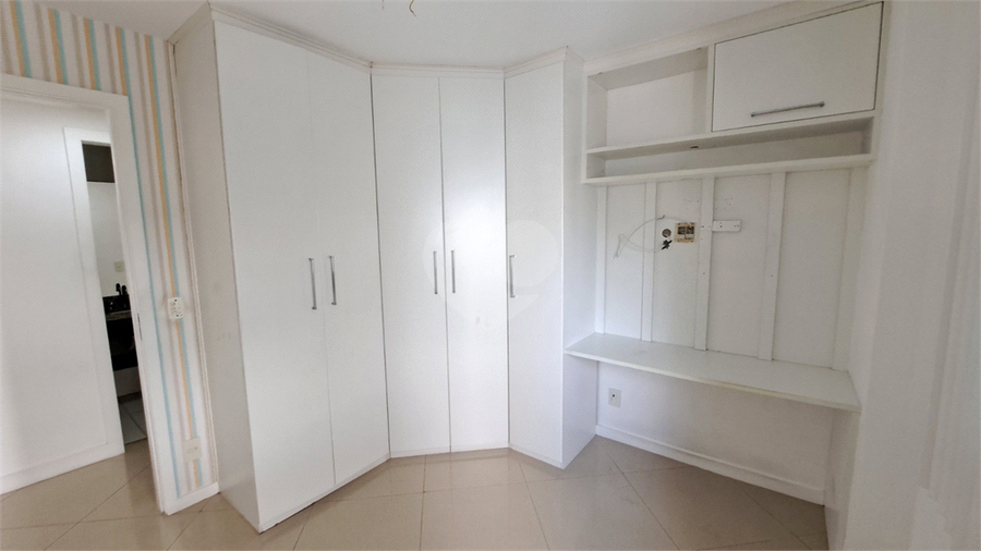 Foto REO1131659