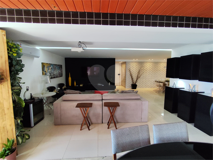 Foto REO1131667