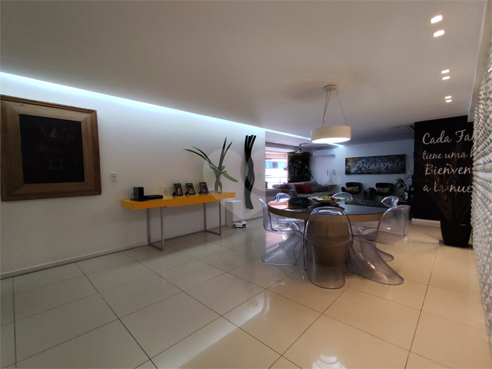 Foto REO1131667