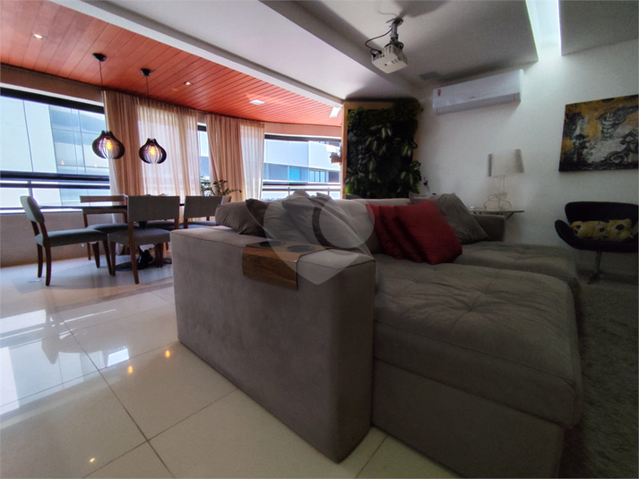 Foto REO1131667