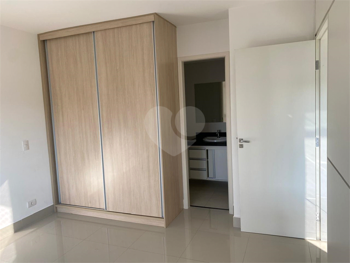 Foto REO1131670