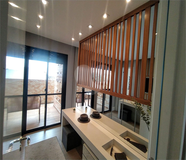 Foto REO1131713