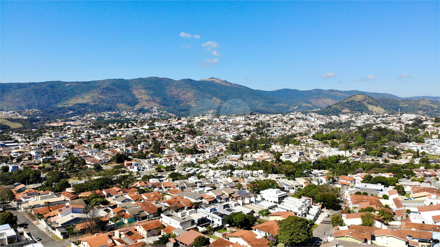 Foto REO1131725