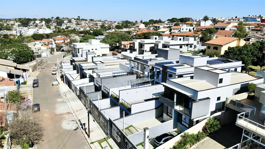 Foto REO1131725