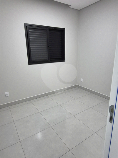 Foto REO1131729