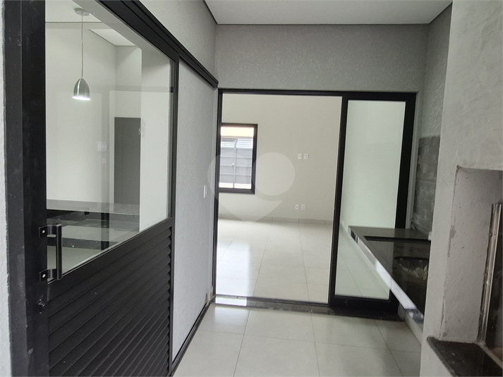 Foto REO1131729