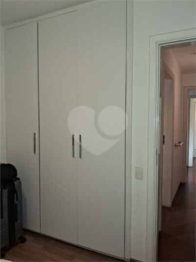 Foto REO1131735