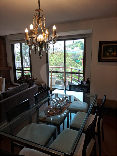Foto REO1131735
