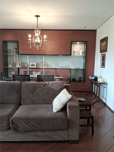 Foto REO1131735