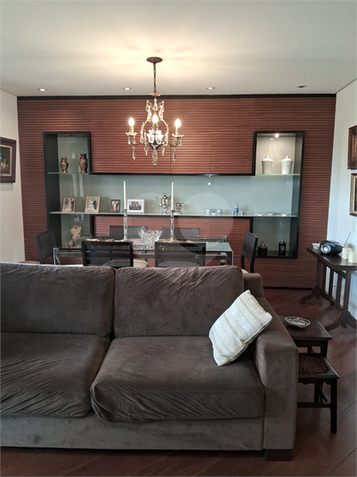 Foto REO1131735