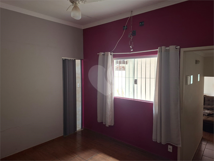 Foto REO1131739
