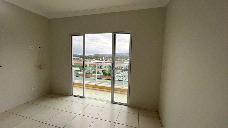 Foto REO1131740