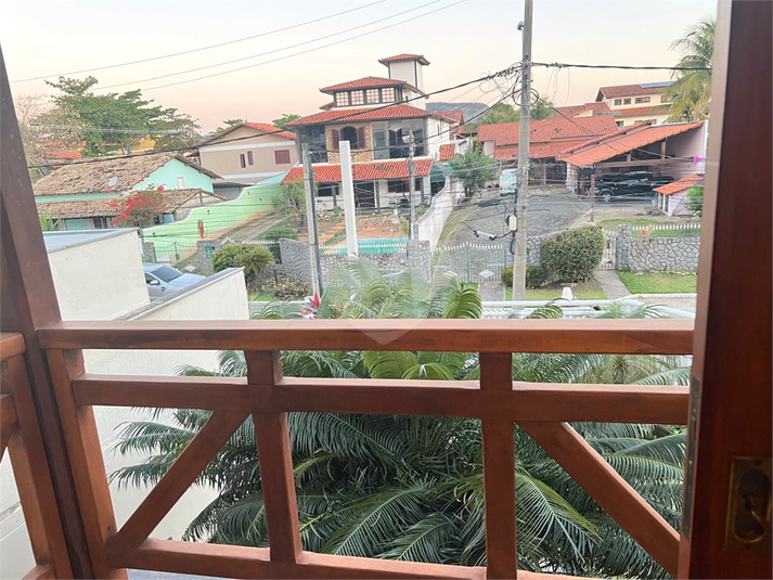 Foto REO1131761