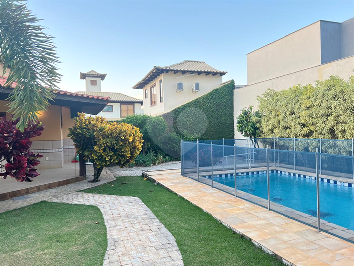 Foto REO1131761