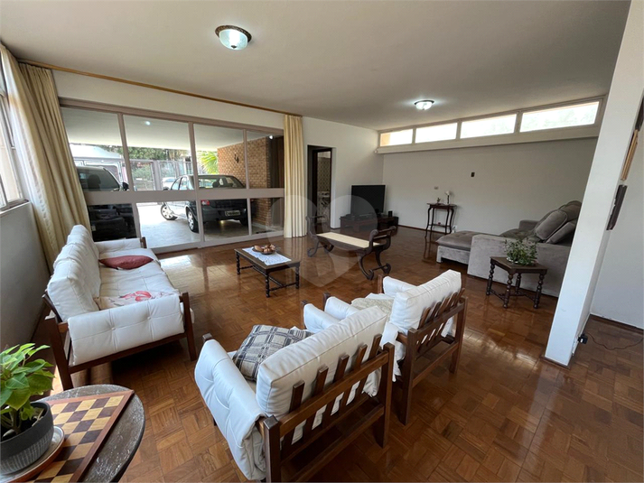 Foto REO1131768