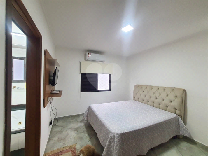 Foto REO1131771