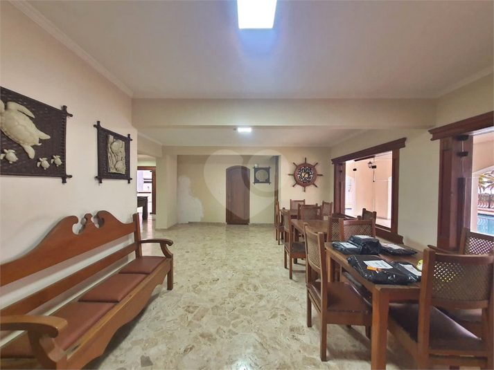 Foto REO1131771