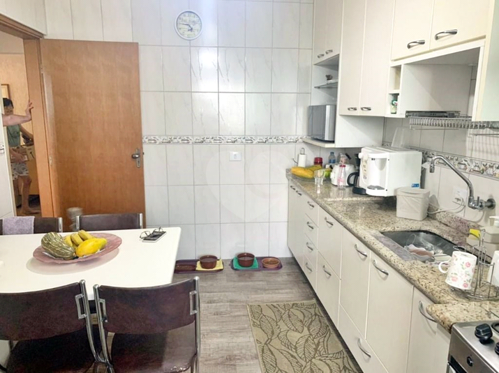 Foto REO1131775