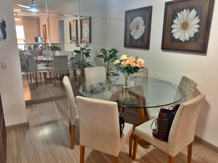 Foto REO1131775