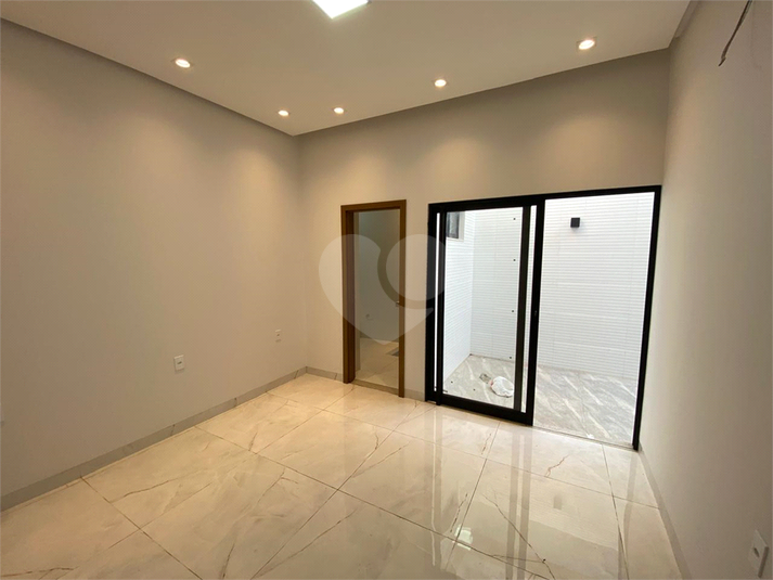 Foto REO1131783