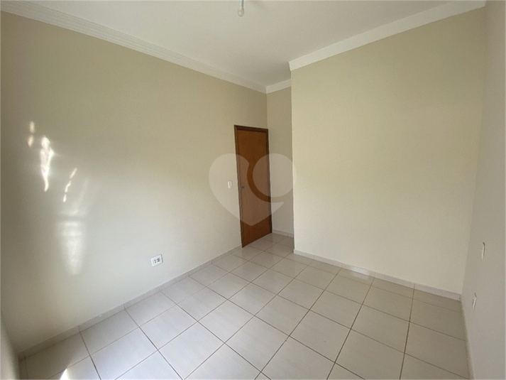 Foto REO1131786