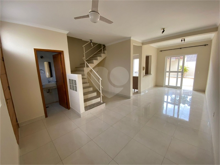 Foto REO1131796