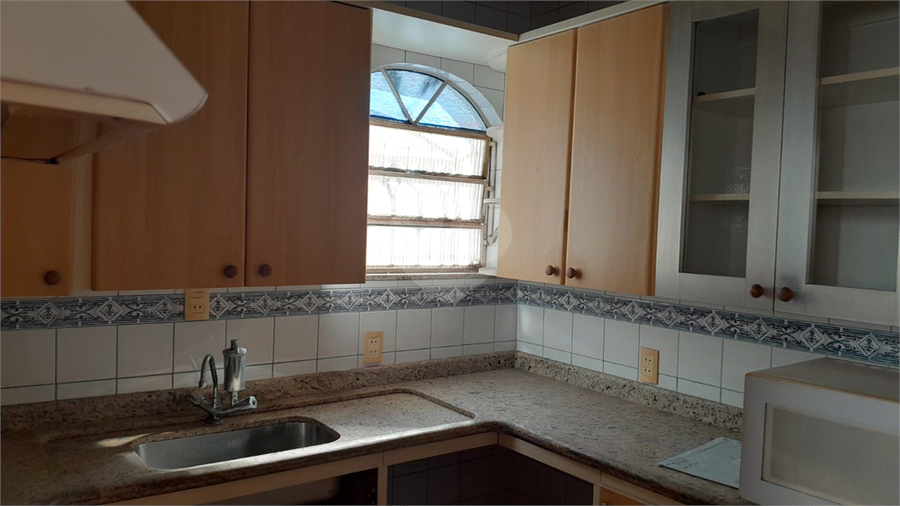 Foto REO1131817