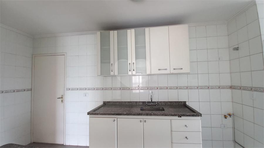 Foto REO1131827