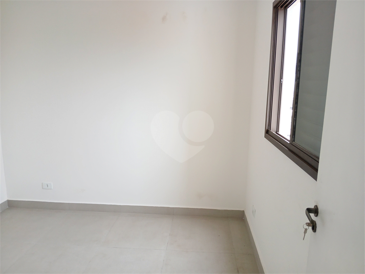 Foto REO1131857