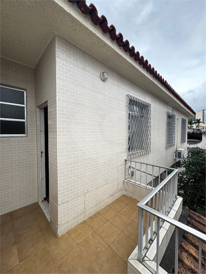 Foto REO1131867