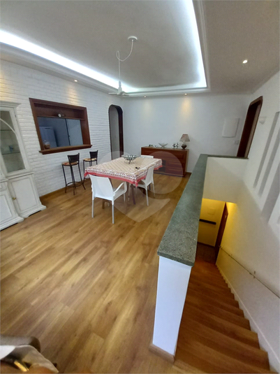 Foto REO1131868