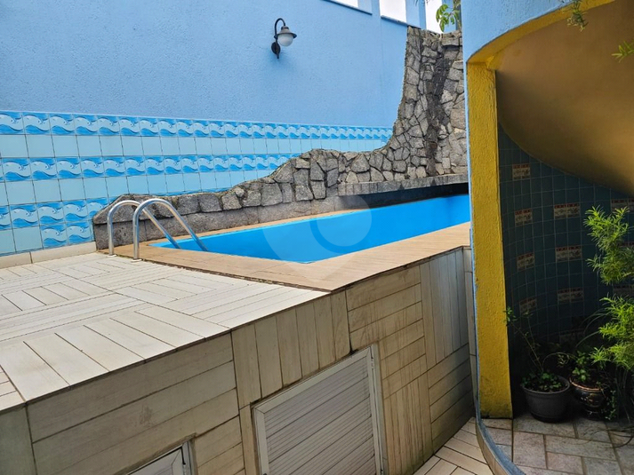 Foto REO1131890