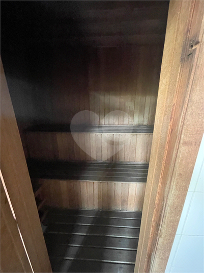Foto REO1131916