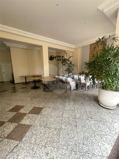 Foto REO1131916