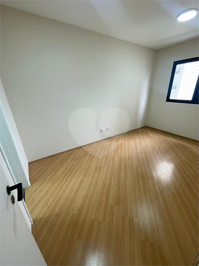 Foto REO1131916